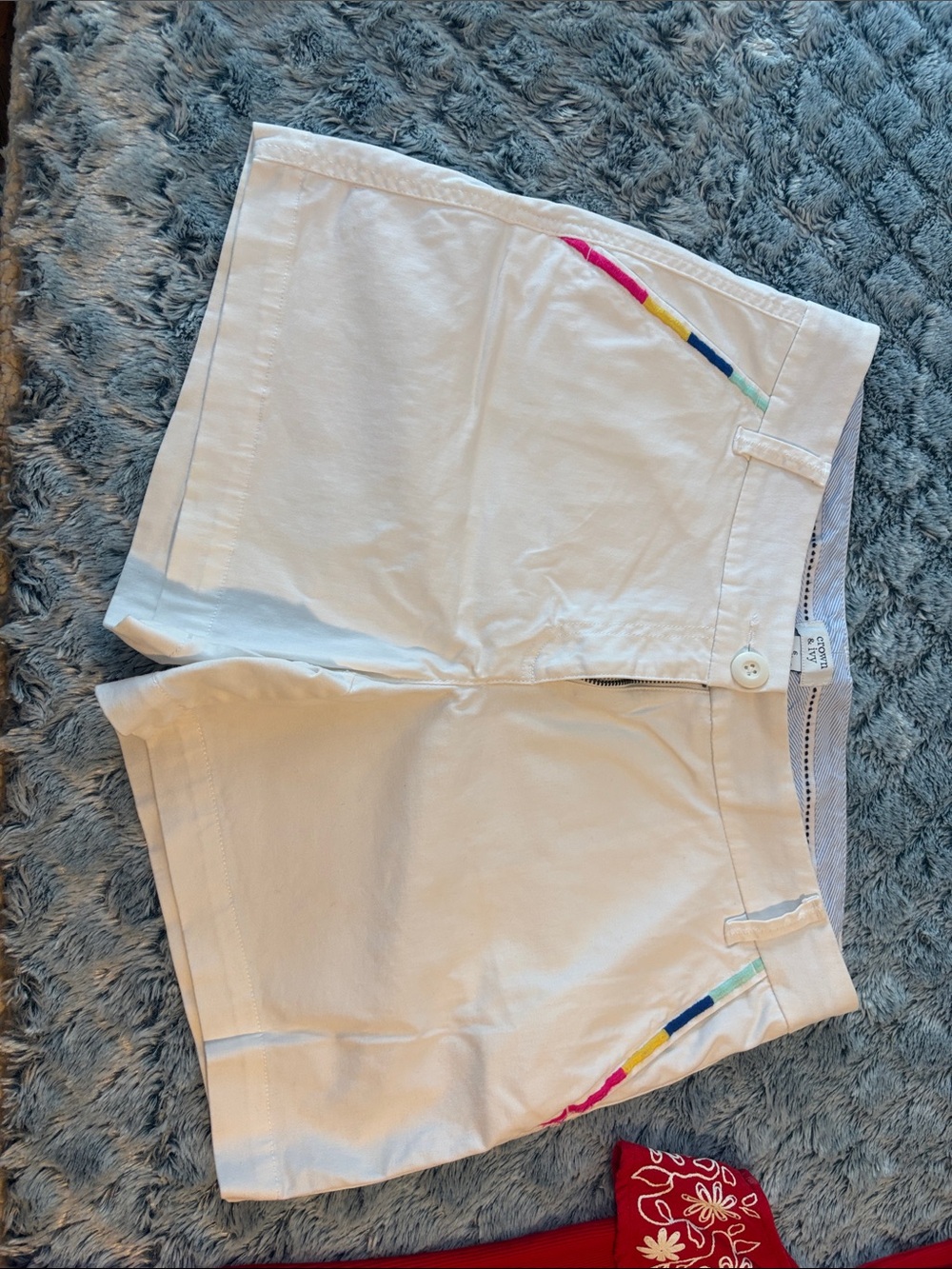 crown & ivy White Bermuda Shorts with Rainbow Pocket Trim